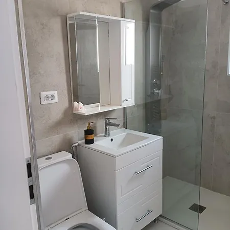 Charlye 2 Apartment Craiova