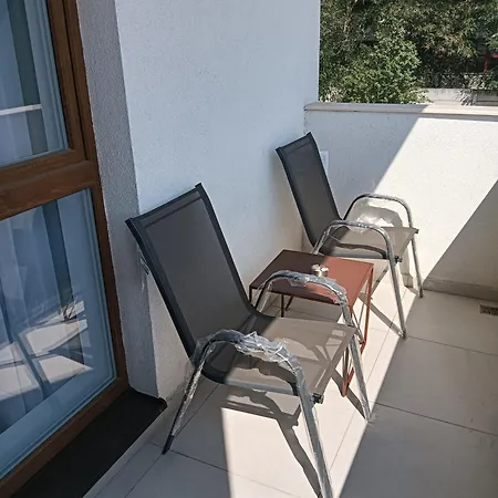 Charlye 2 Apartment *